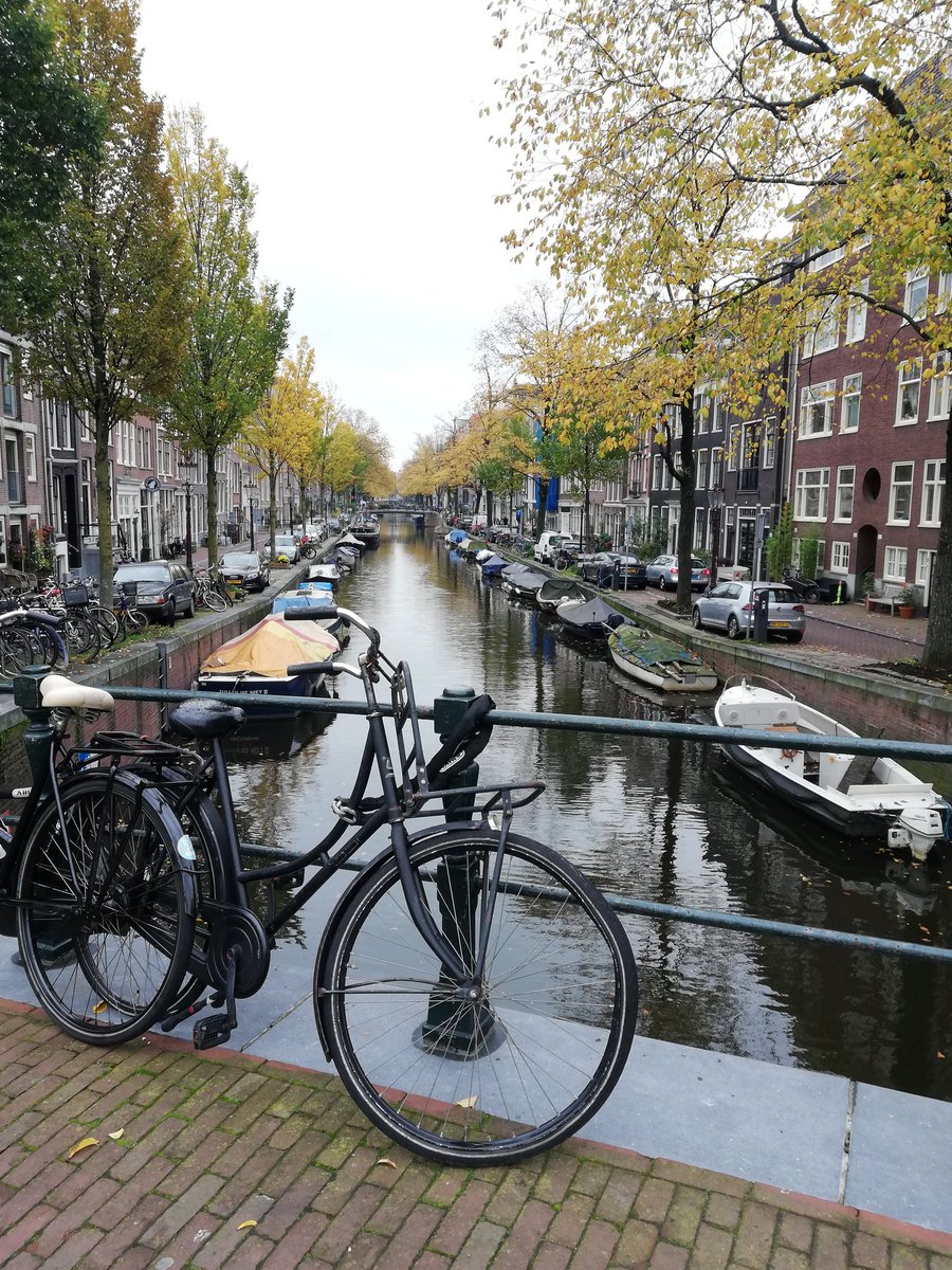 Mirabelledelor2's tweet photo. #amsterdam #annefrankmuseum #redlightsecrets #brouwersgracht. #adam #netherlands #travel #roadtrip #ontheroad #instavoyage #touriste #travelphotography #traveltourisme #friends #voyageeneurope #europe #hollande #paysbas #holland https://t.co/9M1FZrg5tC