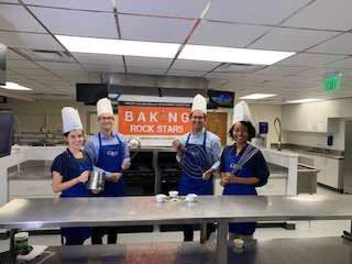 UF_FSHN's tweet photo. Congratulations to our @UF_FSHN #FoodScience #ProductDevelopmentTeam for making the finals of the @amsocbaking Baking Rock Stars competition! @percival_susan I think they are ready to rock & roll....the dough. Chicago here we come! https://t.co/kr4A6ONt2O