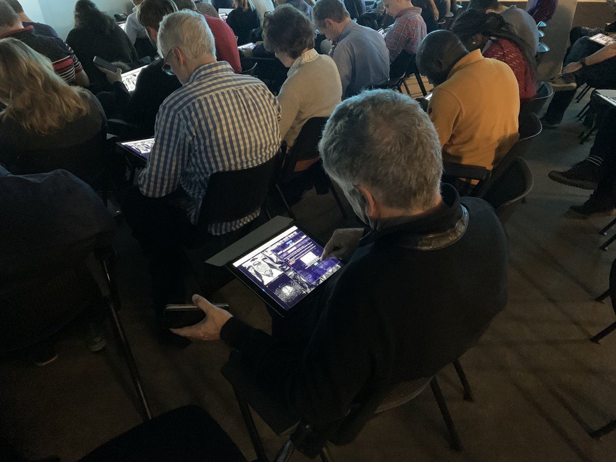 12ème edition des ateliers lillois d’imagerie de la prostate. Beaucoup ont bravé les grèves pour atteindre l’hôtel ⁦<a href="/CrownePlaza/">Crowne Plaza Hotels & Resorts by IHG</a>⁩ de Lille. Cas cliniques sur iPad Pro ! Belle participation de nos amis urologues.