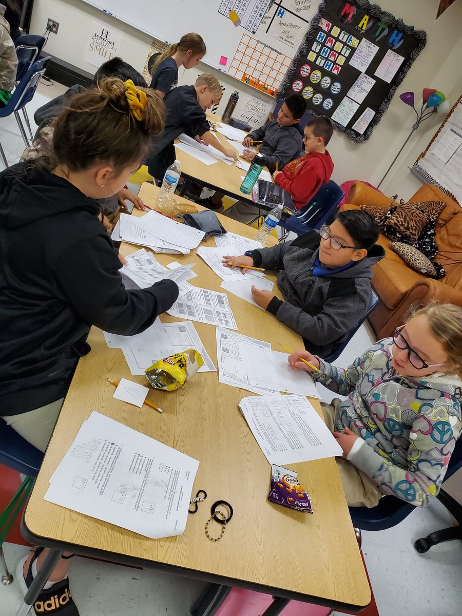 MrsWoolverton's tweet photo. We are doing some stop, plop, and roll and also some ABCD reasoning to go over out questions that we missed on the CBA. #4thgradeadventures #CBAreview @CISDMartin @lead4ward https://t.co/Tkw1a5oK12