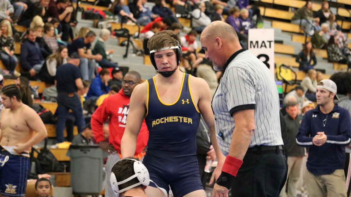 rctcwrestling's tweet image. #Yellowjackets X @RochesterGrizz
Seth Brossard to be recognized &amp;amp; lead Rochester Rec. Center in chant at tonight's 7PM hockey game. #RollHive