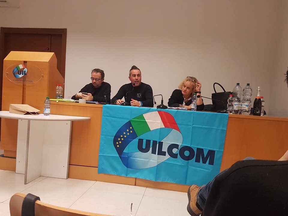 UilcomVarese's tweet photo. Attivo Uilcom #RsuUilcomMilanoLombardia con Rsu e Gau
Accordo 2 livello #Tim
#avantitutta💙
#essereUilcom
#uilcomNazionale @SalvoUgliarolo @uil_va @stefaniamantel @InfoUilcomMilan https://t.co/vFCBN2UrHY