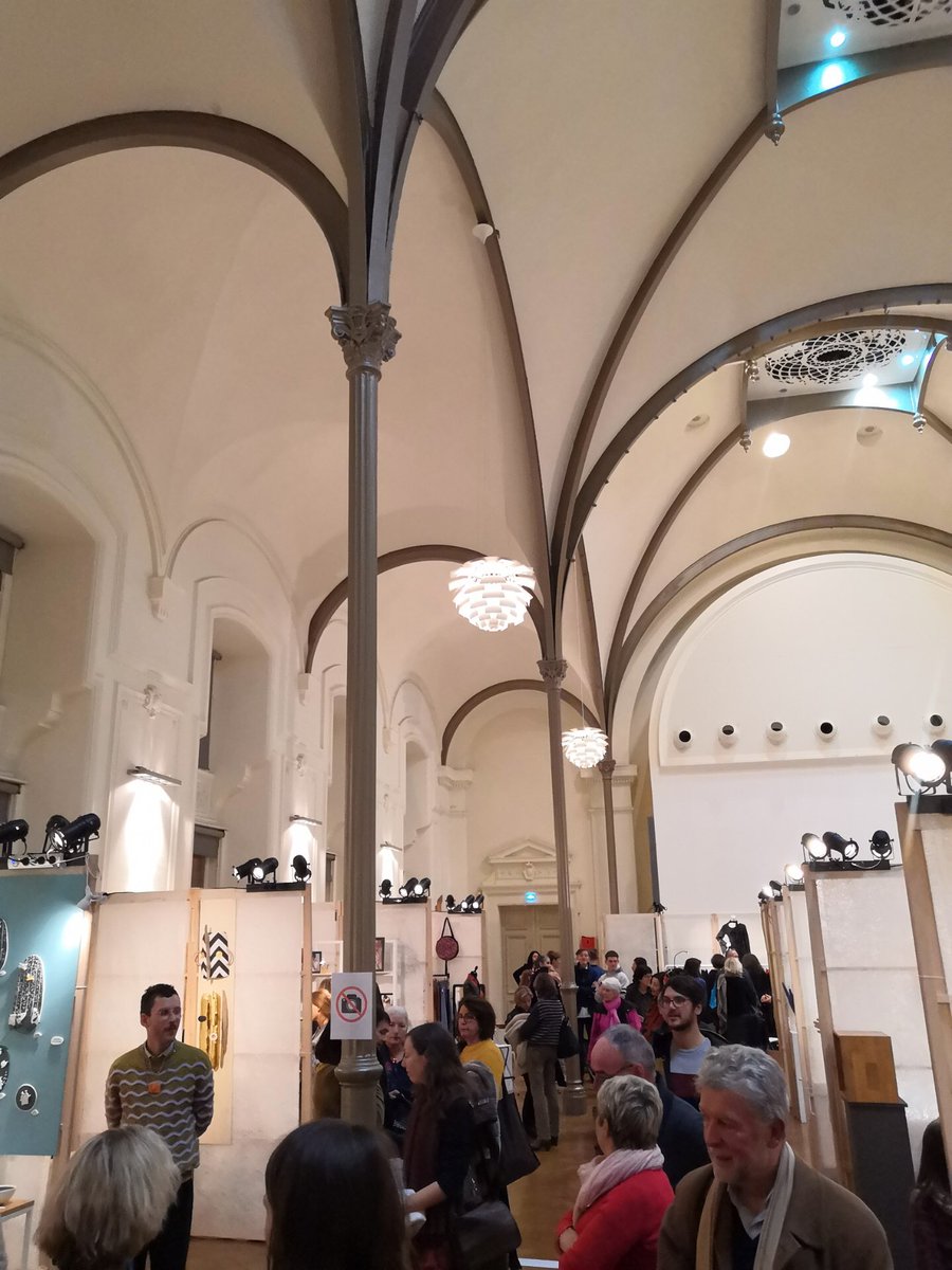 Lancement de la boutique éphémère OZ à l'Aubette qui met à l'honneur les métiers d'art et ses artisans. Inspirations et magie pour un Noël local, éthique et authentique. Merci à  <a href="/fremaa_alsace/">FREMAA</a> pour cette nouvelle édition splendide !