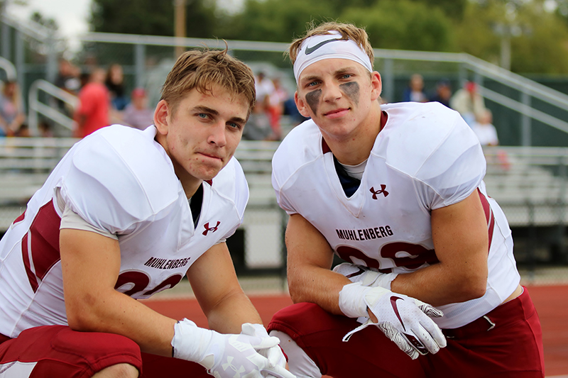 Muhl_Sports's tweet photo. The Kirin brothers, who "combined" to score the first #Muhlenberg touchdown in last week's quarterfinal win at Salisbury, are featured in @BaltSunSports 
Semifinal game vs. North Central tomorrow at noon!
https://t.co/rLDWxS9L3e
#d3fb @d3football @D3FBHuddle #CentConf @DigInMules https://t.co/uWiW8B6W2K