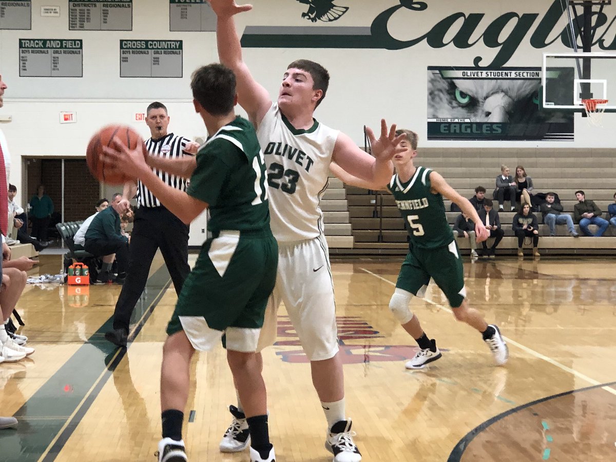 OlivetSports's tweet photo. Good luck to all three OHS boys’ basketball teams tonight! The varsity &amp; JV squads travel to Union City, while the freshmen bus to Laingsburg.  #GoEagles https://t.co/ffWznoQJEh