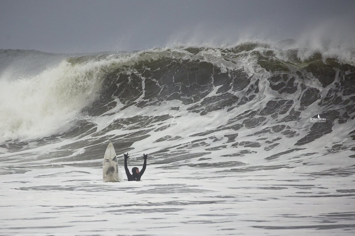 Robbybennphoto's tweet photo. BIG Vancouver Island swell hits. #surf #explorebc #explorevancouverisland #shareyourweather #sharethecoast #freesurfmag #stabmag @weathernetwork @sbcsurf @SurferMagTweets @Stabmagazine @BCFerries @HelloBC @STORMSURFSHOP @globalnews @bcmagazine @victoriavisitor @explore_mag https://t.co/PDlc6YWGeF