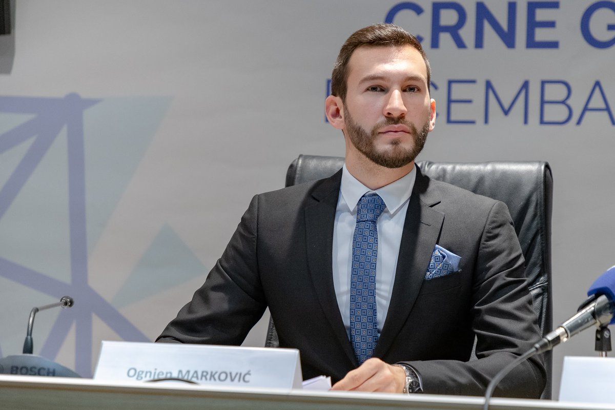 CEDEM_ME's tweet photo. #FotoPriča sa pres konferencije organizovane povodom predstavljanja rezultata drugog godišnjeg istraživanja „Političko javno mnjenje Crne Gore“, koje je realizovao #CEDEM od 1. do 10. decembra, u kojem učestvovalo ukupno 1.009 ispitanika 📸📸📸 https://t.co/GvFyipSkEV
