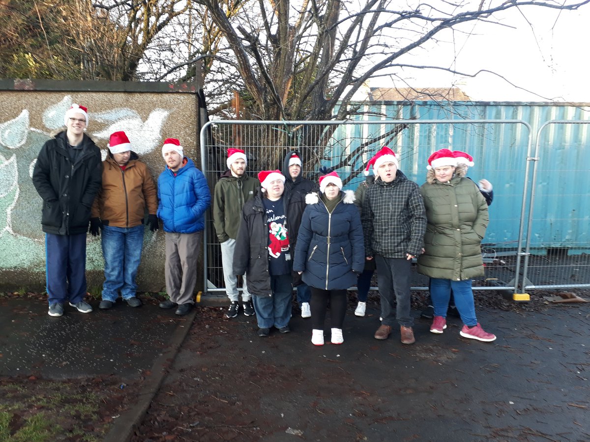 ESKilwinning's tweet photo. Community ECO Awareness Supported Learning students @AyrshireColl did a Santa Dash to raise funds to purchase Greggs vouchers for #FoodbankFriday @TrussellTrust 

#communitymatters https://t.co/eVGjwIZc9t