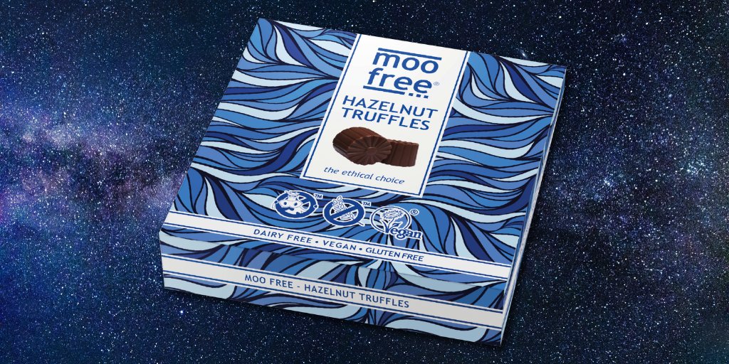 MooFreeChoccies's tweet photo. Sometimes our yummy truffles get a little scuffled in the chocolate-making process, and aren't quite perfect enough for boxes 😢 Rather than throwing them away, we're now packaging them into 500g bags for you to enjoy at a discounted price 💙 Get yours at https://t.co/JQ9a3JHvyr https://t.co/a6ImjXoKnz