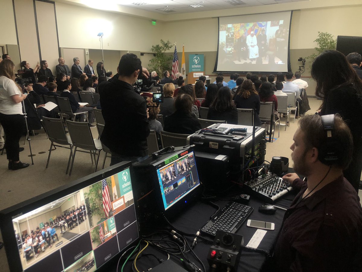 lacatholics's tweet photo. We are connected with Rome as @Pontifex announces the Launch of the Scholas Occurrentes U.S. Headquarters. Watch LIVE here: https://t.co/dR6KopYQ4Y https://t.co/DNwM3O2Vkf