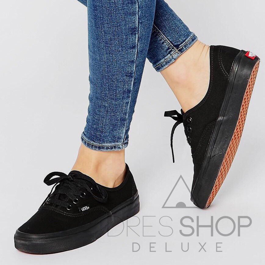 DresShopDeluxe's tweet photo. 💢ATRÉVETE A LUCIR DIFERENTE💢
       
Servicio a domicilio: Medellín🚘
🇨🇴Envíos a toda Colombia🇨🇴 
📦Ventas al por mayor y al detal📦

⬇️Información y pedidos⬇️
📲WhatsApp 310 4688489

#diseño #casual #colombia #co
#ventas #ventasonline #calzado #comodidad #nuevo #comodo https://t.co/w94QnmjmWZ