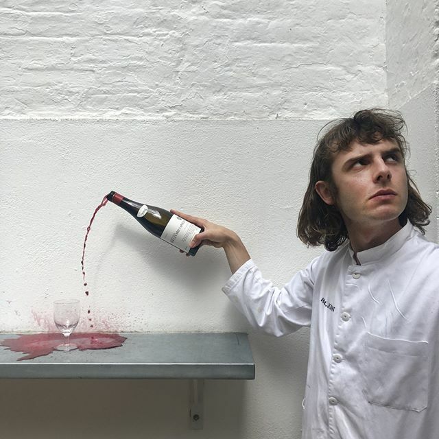 St. JOHN Wines tweet media