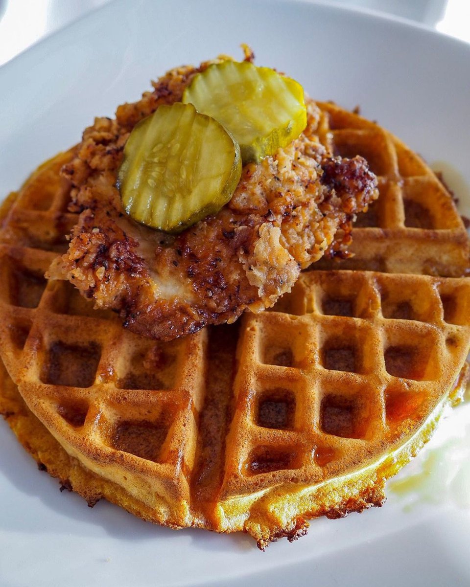 You're only two days away from perfection. Sunday Brunch has (almost) arrived.

(Instagram/vincoeats)