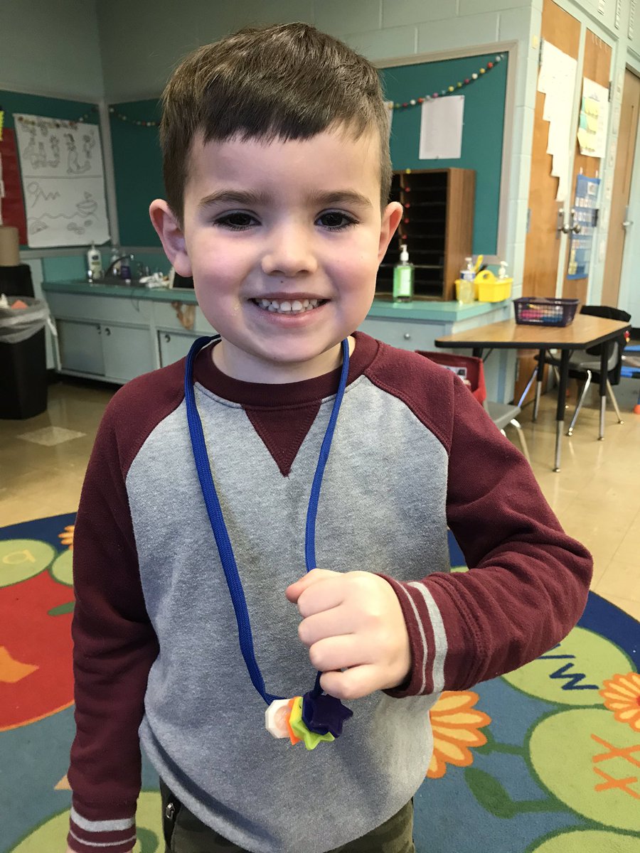 Mrs_AshcraftPES's tweet photo. Our first Word Club Champion!! He got all 5 charms for passing the 5 word lists! https://t.co/PaZER9GC19