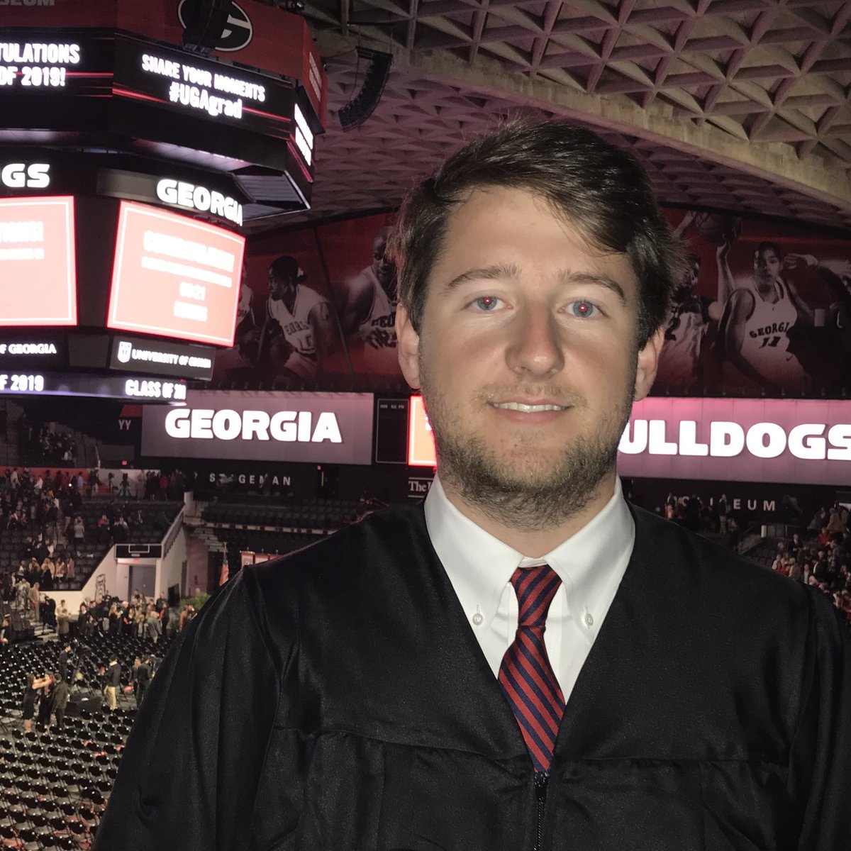 WadeEllis2's tweet photo. Our Grad! #GoDawgs #ugaa #offthepayroll https://t.co/0lntIy3XwE