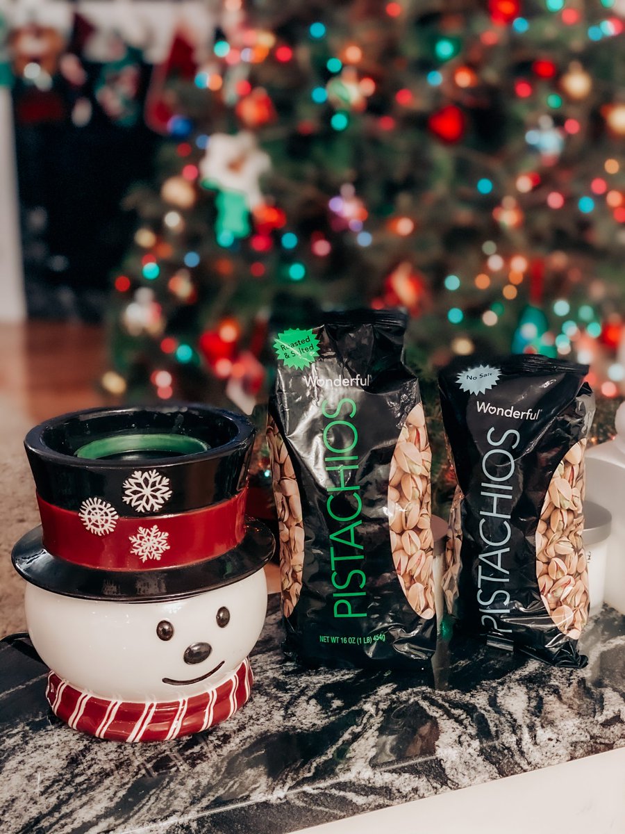 piecesofjali's tweet photo. #AD
Sharing a simple way to stick to your wellness goals and give back this holiday season๐๐
with Wonderful Pistachios at Walmart and @toysfortots_USA.
#GoNutsForTots #WP
Learn More: https://t.co/ekIDCrVakt
Blog
https://t.co/R6HNgveO6A
#holidayseason #holidayrecipes https://t.co/VvjUCoWbSa