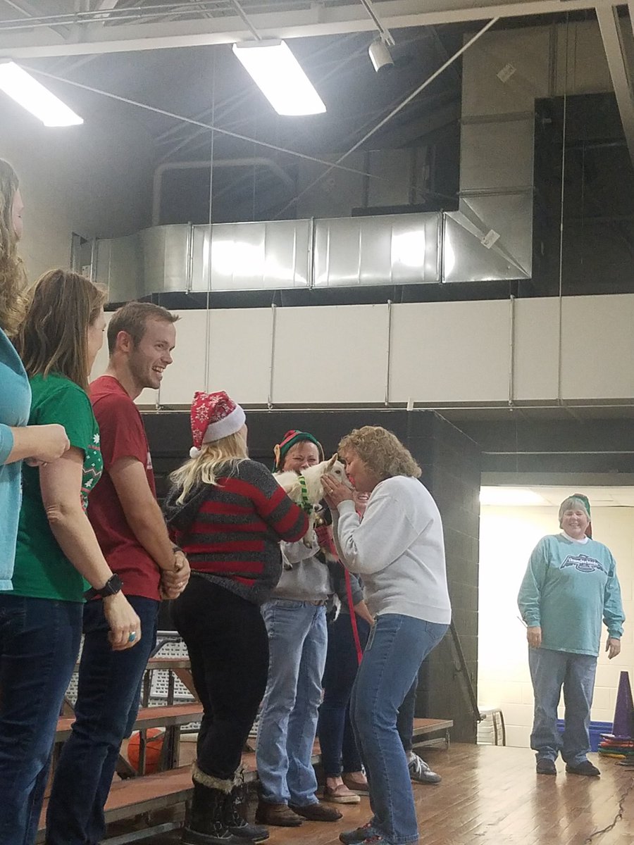 LoriVann3's tweet photo. When your students bring spare change to help feed hungry students #backpackblessings you kiss a goat because your class voted #greatsports4kids @TBirdTalk https://t.co/hmoewRBYsQ