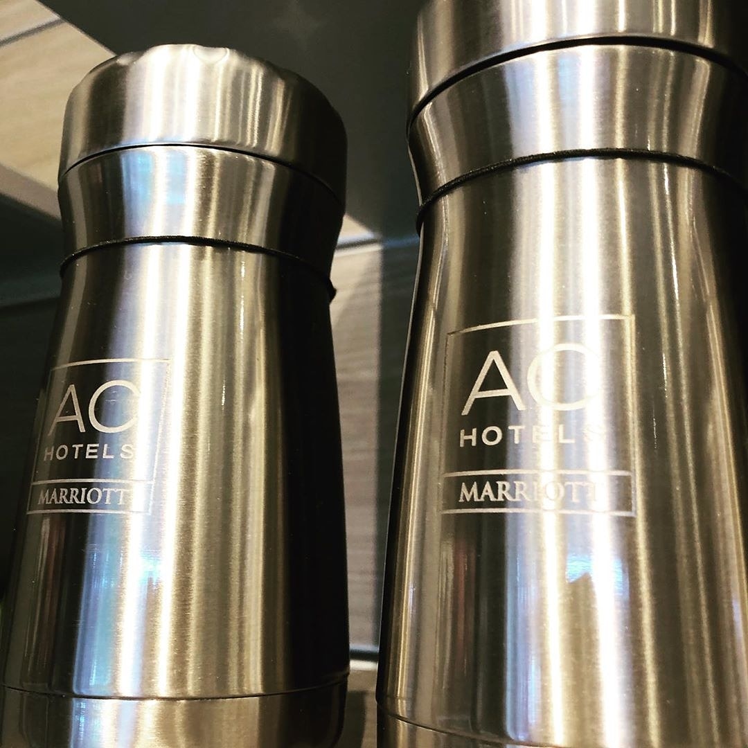 ACHotelNH's tweet photo. Stay hydrated with our custom AC Hotels @swellbottle! Available at the AC Market. https://t.co/HTwzQALB8Z
