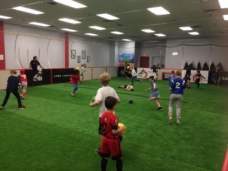 AtlContactPoint's tweet photo. Want to rent our indoor TURF play space? Perfect for soccer, dodgeball, or Gaga! All evenings in December and January are open! #acpPlayDay #Atlanta #AtlantaIndoorsports
https://t.co/gYzhXG9Wut https://t.co/N08wwLucwh