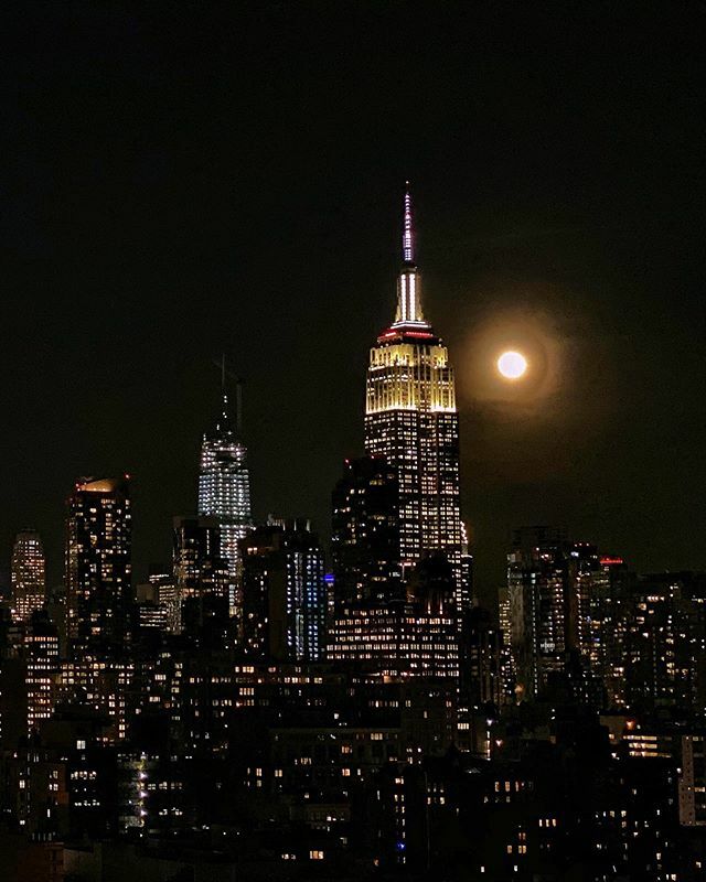 moonstruck | photo by @missdorianalexa ift.tt/38zUQDt