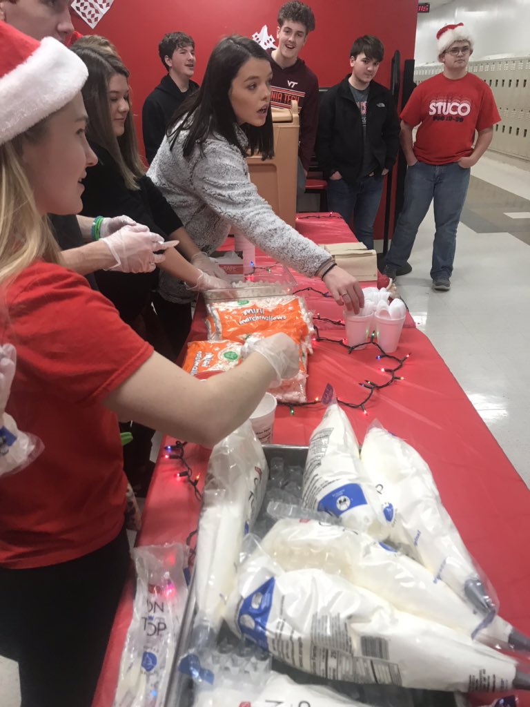 PccStuco's tweet photo. Student Council is hard at work! Stop by and see us during 3rd period to get some hot chocolate and words of encouragement for finals! #stuco19 https://t.co/dKEf0QabO2