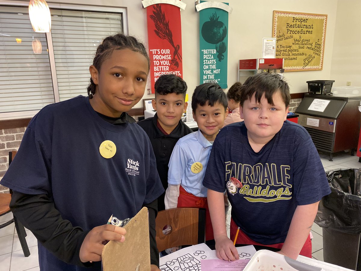 FESChangeMakers's tweet photo. The town is open! @Fairdale_Elem is running #Biztown today! #FairdaleWorld #WeAreJCPS https://t.co/UwgLjvjMu7