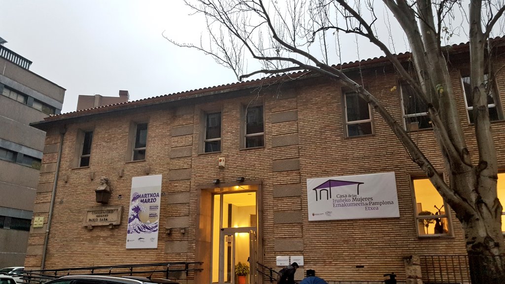 Fepaio_'s tweet photo. Damos comienzo al café de trabajo sobre el perfil profesional de las Agentes de Igualdad en Pamplona.
#fepaio #igualdad #asociaciones https://t.co/4QJvMC1W4M