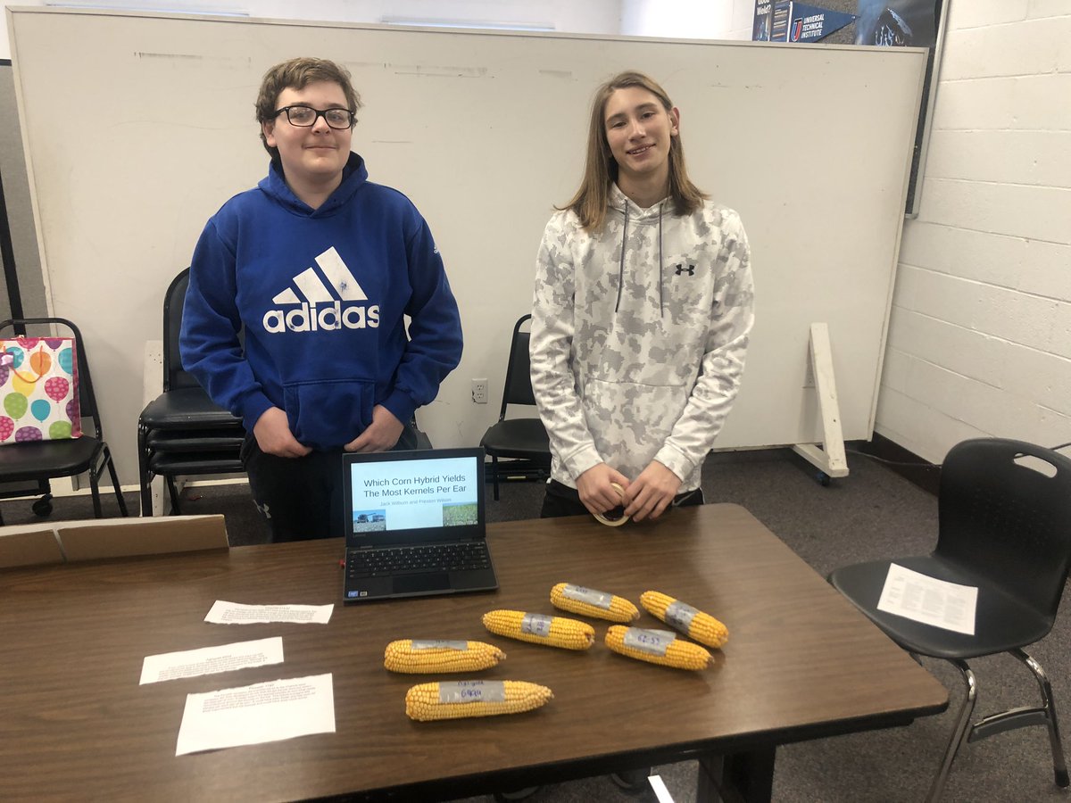 Marci Orr, APR (@marci_schoolpr) on Twitter photo Do pigs raised on dirt taste better? Should we teach Ag in elementary? Which seed yields the most corn kernels? I learned from students as a judge this morning <a href="/HartCCMexicoMO/">Hart Career Center</a> at Ag Fair! And even seeing my own kid 😀 #MEX59PR #MEX59TLC #AgMom #schoolPR Do pigs raised on dirt taste better? Should we teach Ag in elementary? Which seed yields the most corn kernels? I learned from students as a judge this morning <a href="/HartCCMexicoMO/">Hart Career Center</a> at Ag Fair! And even seeing my own kid 😀 #MEX59PR #MEX59TLC #AgMom #schoolPR