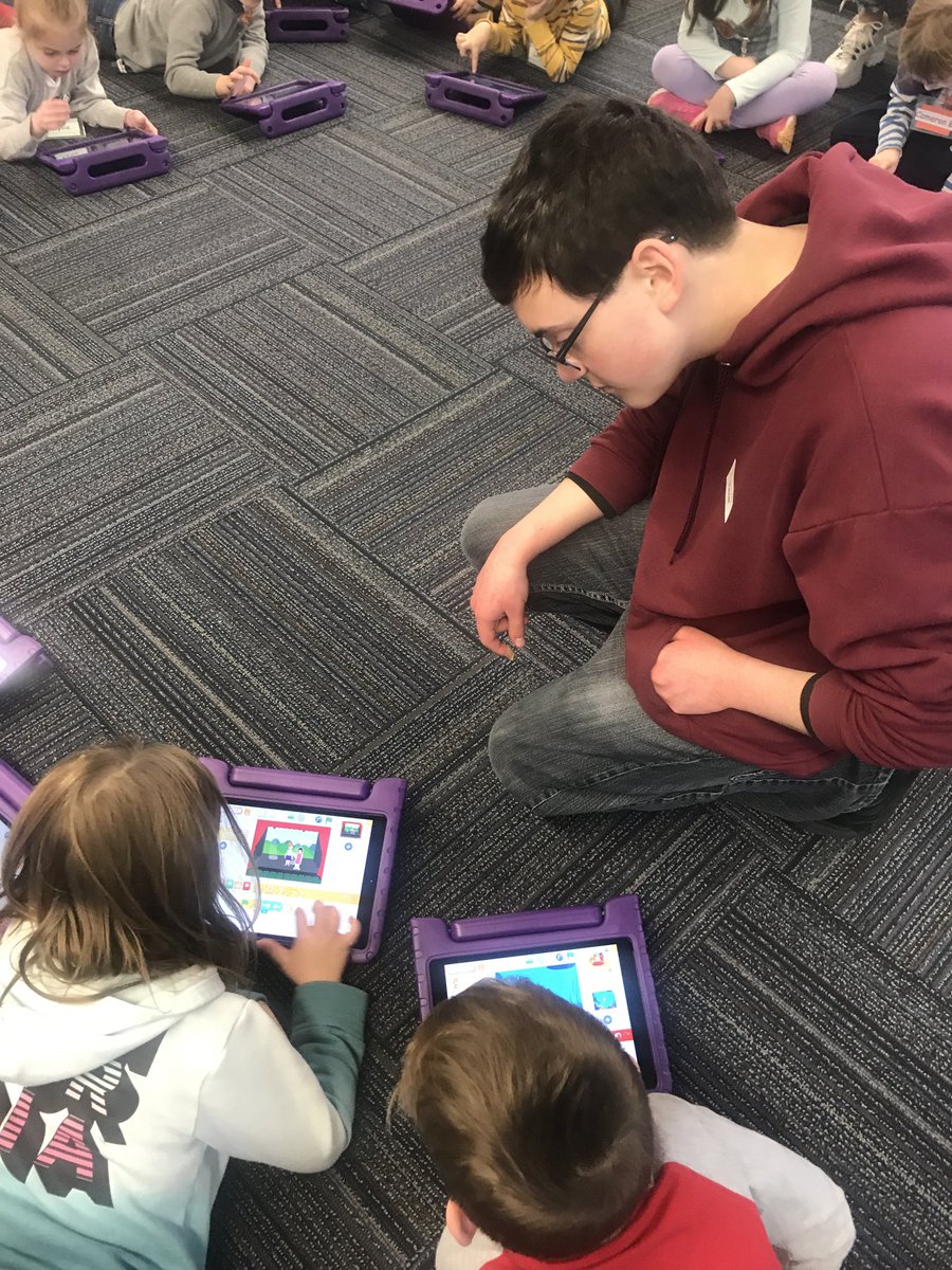 cherylbhill's tweet photo. We loved Ipswich Hour of Code! Thank you, Ciera and Scott for working with us. We learned a lot! Thank you Ms. Hohenstein for organizing! https://t.co/UtzY9VEgUl