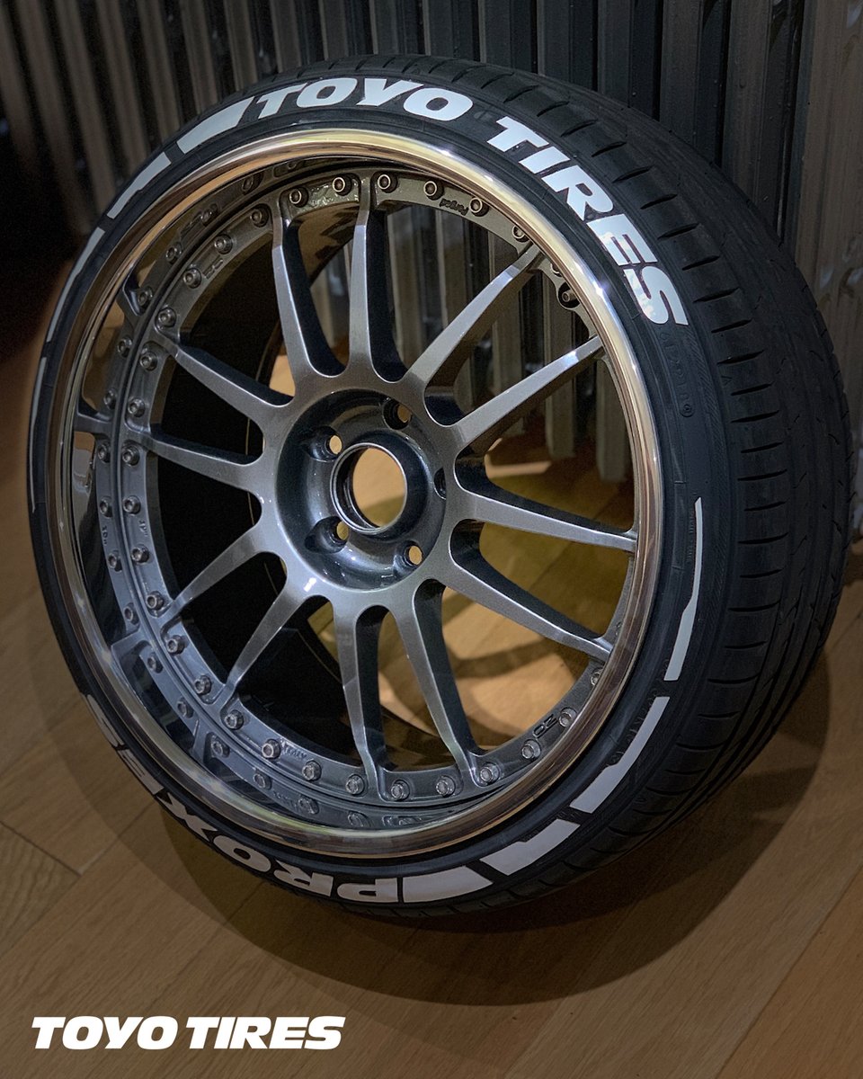 toyotires_uk's tweet photo. #toyotires_uk
#ukcarscene
_________
@sheldon_nmls
@flawed__images
_________
#flawedimages #volkswagen #nmls #mk5 #r32 #mkvkids #mkvr32#airliftperformance #fitteduk #castrol #mkv #mk5r32 #clinched #castrol #widebody #lifeonair #stance #stanced https://t.co/MdRRR8xkKS