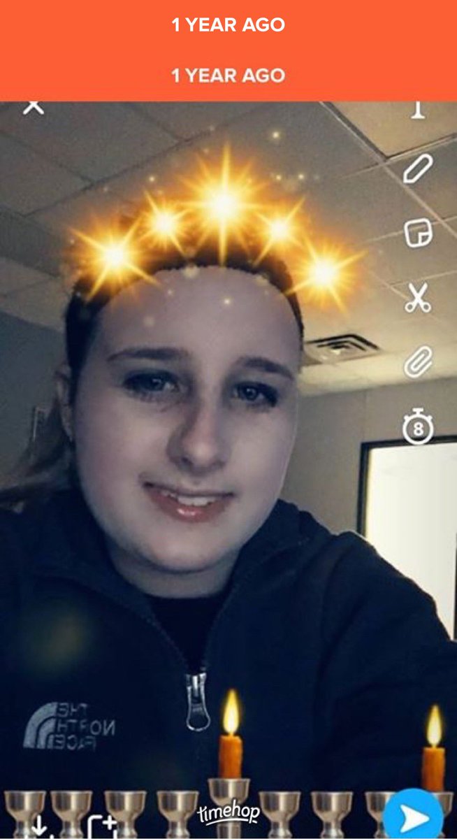 baileybarnes_02's tweet image. #snapchatfilters #feelinglikealittlebear #feelinglikebrightstars