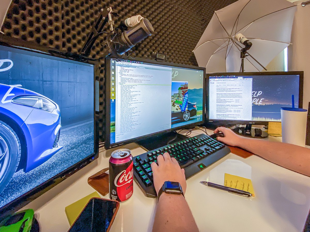 BreakdownCraft's tweet image. Phase 2 of the BreakdownCraft Medieval Survival update is well underway. We’re excited to release the rest of the quests and updates today! ⚒