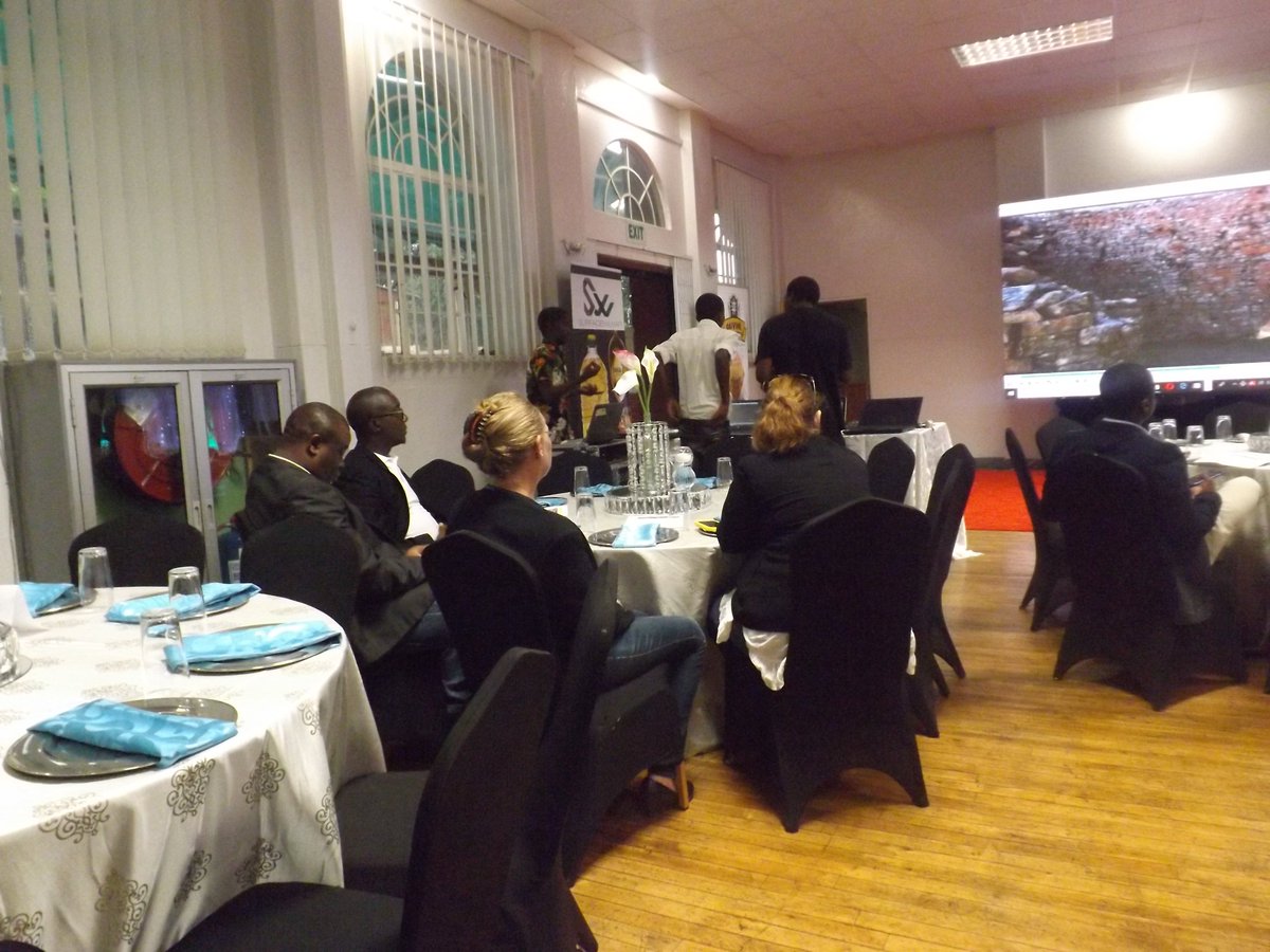 zimagricsociety's tweet photo. #HappeningNow Arrivals at the #BuyZimbabweAwards2019 & catching up with the #awards judges, the scores are in, some great nominations.... Celebrating our local producers. #MakeLocalBuyLocal #BuyZimbabwe2019 #BuyZimbabweAwards #Winners #Celebration #SDGs https://t.co/TqVg2YXBlw
