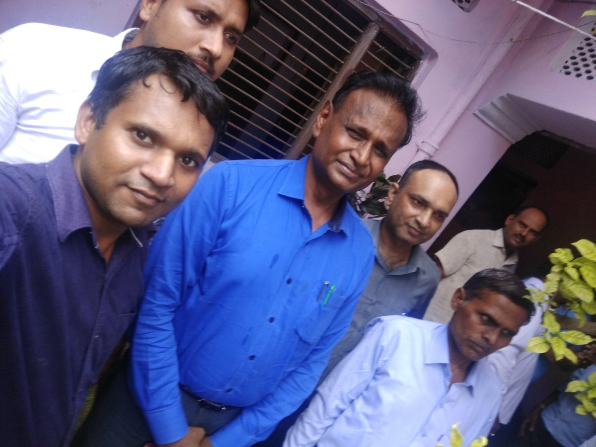 adravendrayadav's tweet image. @Dr_Uditraj जी को कांग्रेस पार्टी का।  राष्ट्रीय प्रवक्ता बनाये जाने की हार्दिक बधाई और शुभकामनाएं। @RahulGandhi  @priyankagandhi @INCIndia