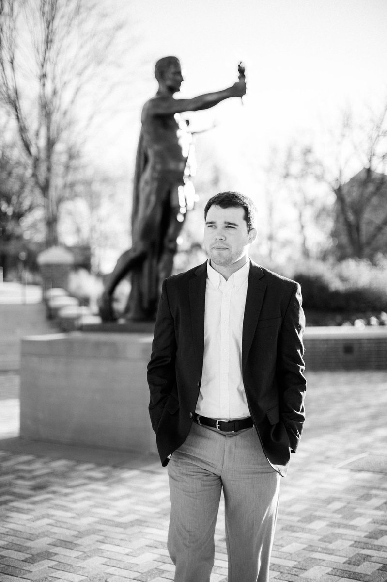 theaonelife's tweet image. Seems like just yesterday I was oversleeping for orientation and now I’ve graduated from @UTKnoxville . #utgrad2019