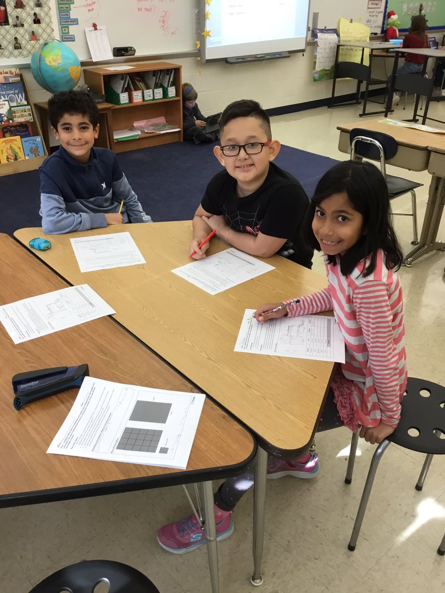 MsMcKay711's tweet photo. Practicing real-world application skills with @learnfreckle IBLs! @ProspectSch181 https://t.co/CPofLhRRWC