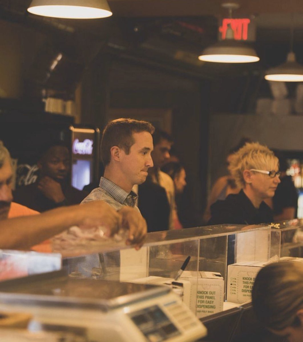 Waiting for those sandwiches like 🤤 Trust us, it's worth the wait! ⠀