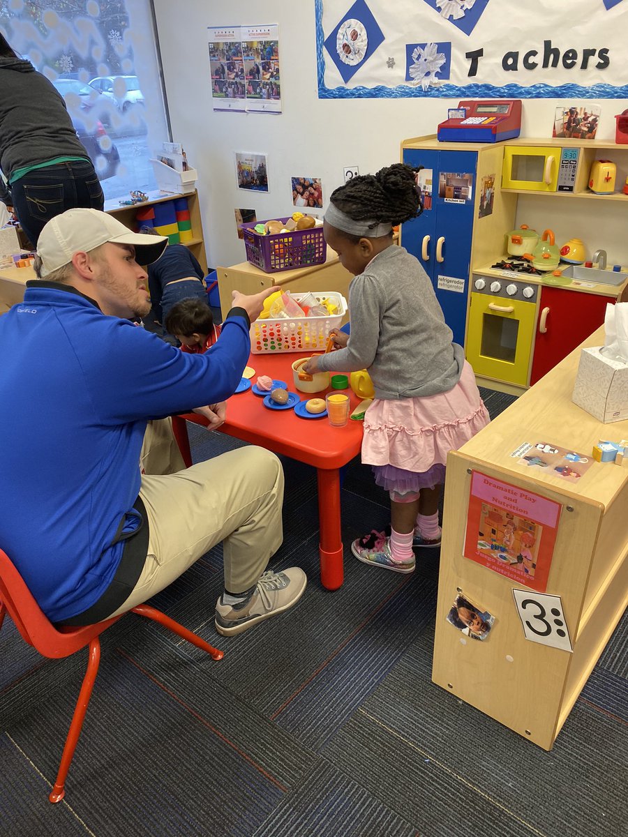 JaxShrimp's tweet photo. Today was another #ShrimpService day for the Jacksonville Jumbo Shrimp front office! This morning we spent time at Chappell Head Start reading and doing activities with their kiddos! Thank you to the staff for showing up and showing out like always! https://t.co/RdGnjs6GxK