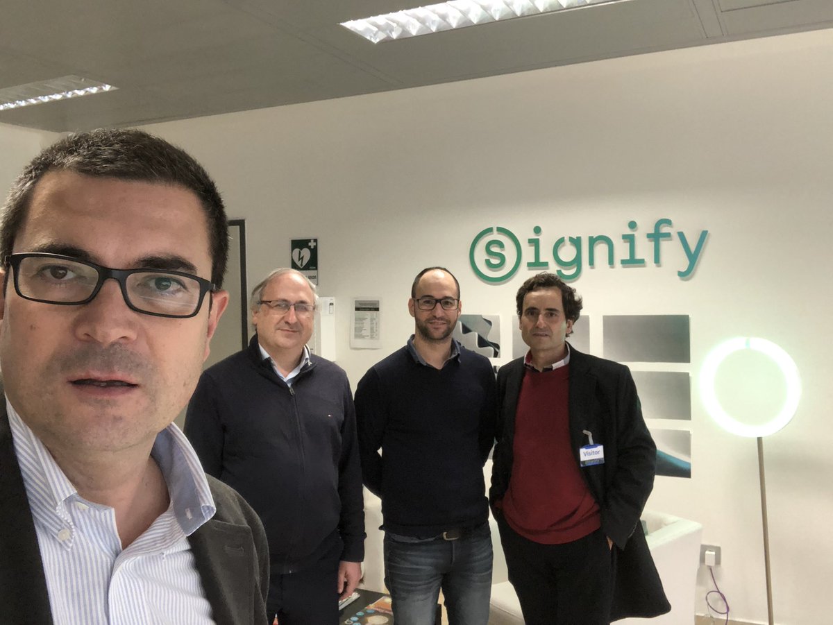 Fantástico día en #Pucela. Acompañando a nuestros profesores <a href="/luisignaciotid/">Luis Ignacio Vicente</a> y <a href="/FranAlcalaG/">Fran Alcalá</a> en las visitas a nuestros alumnos <a href="/MarioGarcia130/">Mario Garcia Herrero</a> y <a href="/imarvaz/">NachoMartin</a> de  #IVECO y #SIGNIFY 
🔝🦸🏻‍♂️🦸🏼‍♂️🏭🇪🇸