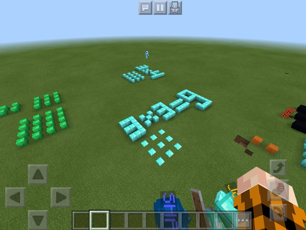 CBepisch's tweet photo. Nothing Better Than Starting Friday Morning with @CB_JShaw @CBGaymanES working with @PlayCraftLearn in MIF with my 3rd Gr Ss! Kids modeled multiplication with Base Ten Blocks and virtually in Minecraft EDU - so much fun! https://t.co/MDKXArfjx2