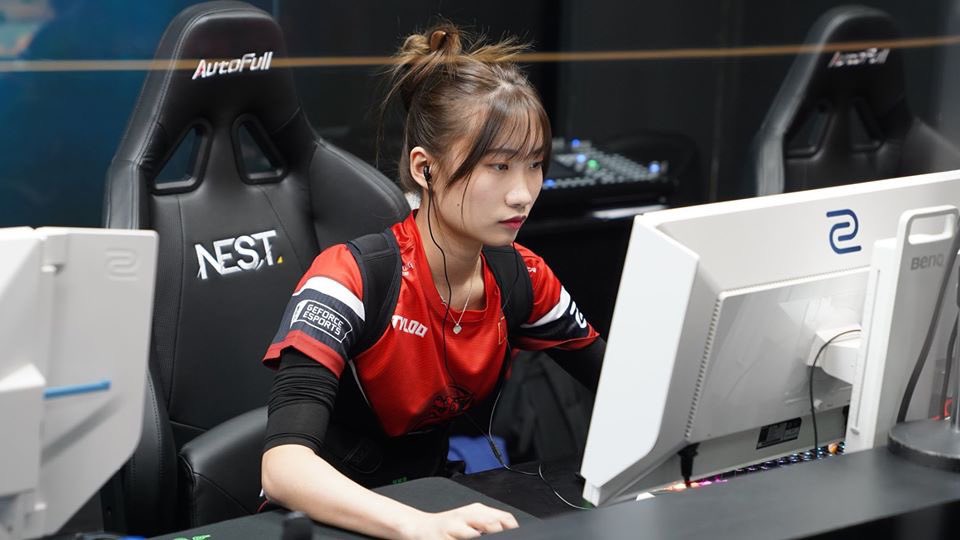 Today’s result:

CLG Red vs Besiktas 2:0
TYLOO vs SWAY 2:0

Tomorrow's match:

TYLOO vs Besiktas at 2 pm (GMT+8)

CLG Red vs TBA

Stream: 
twitch.tv/ucc_csgo_en

Stats: 
hltv.org/events/5111/ne…