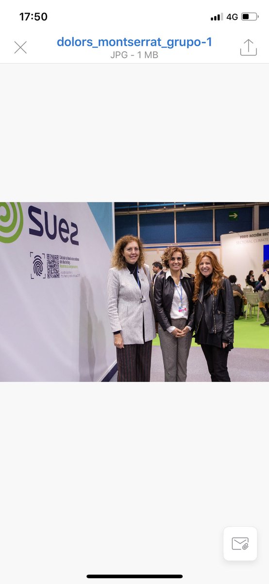 Asun_Martinez1's tweet photo. #COP25. La eurodiputada @DolorsMM junto a @jmicheo visita el stand de @suezES donde se le han mostrado los avances tecnológicos existentes para afrontar los retos asociados al #cambio climático #SUEZ4Climate #TiempoDeActuar https://t.co/z58jtwlj6V