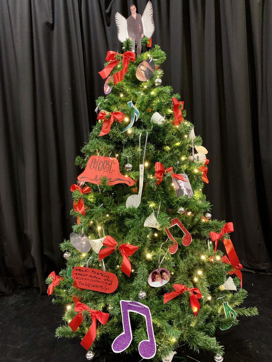 RhysActor's tweet image. Our #Wham themed #ChristmasTree made in the drama studio @priestlands 🎄🎄🎄
#ChristmasJumperDay #Christmas #drama