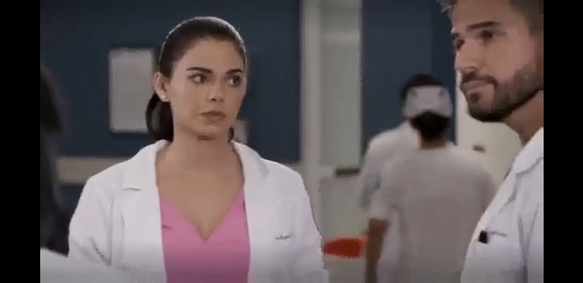 DaniArenasCol's tweet photo. Collages y Capturas #6 mejores momentos Dr #davidparedes👨🏻‍⚕️😷💉💊 @DanArenas 😍❤ en el #Capitulo24 @MedicosOf #MedicosLineaDezVida🏥🚑🚨🆘 #ConLasEstrellas #TeamMedicos⚕ #Davina @liviabritoof 💑💘💞 #FelizViernesATodos 🙏🙌😘 #MerryXmas 🎄🎅🎁⛄❄☃️ #findesemana 💃🕺🎶🎵🍻🥂🍾 https://t.co/3D9ubSw8qd