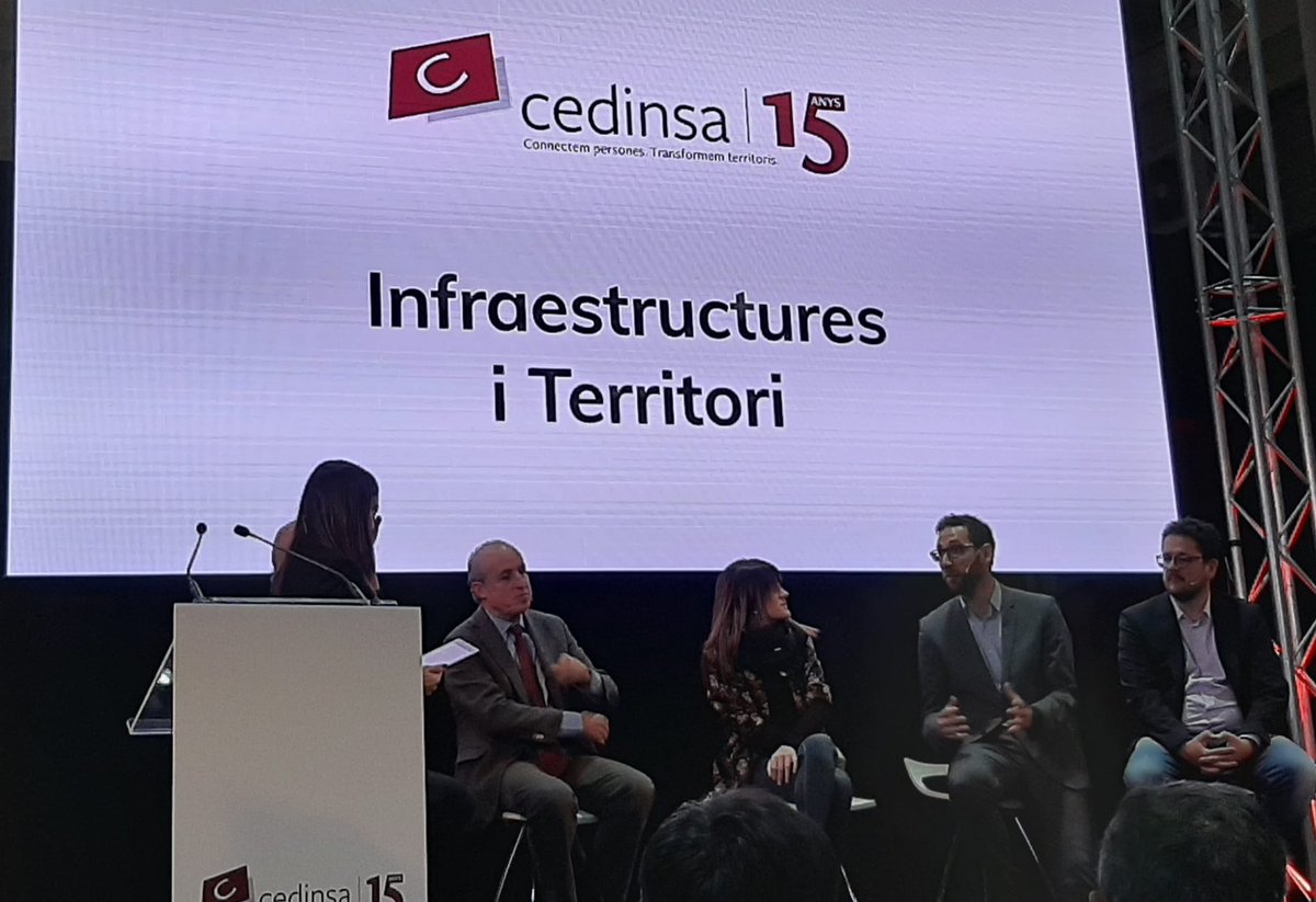 AcebBergueda's tweet photo. Assistim a l'acte commemoratiu dels 15 anys de l'empresa de construcció i manteniment de carreteres Cedinsa, al centre operatiu que l'empresa té a #PuigReig #cedinsa https://t.co/W359WvhBuZ