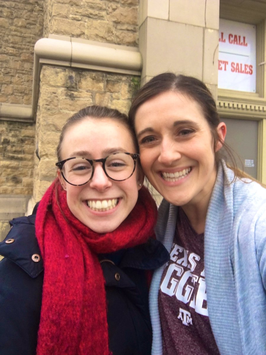 ONUVB's tweet image. When you road trip to Madison, WI to cheer on the Aggies... seeing @megnieszala is A MUST!!! Great spending a few mins with her. ❤️ alums!!! #Alumni #PhDstud