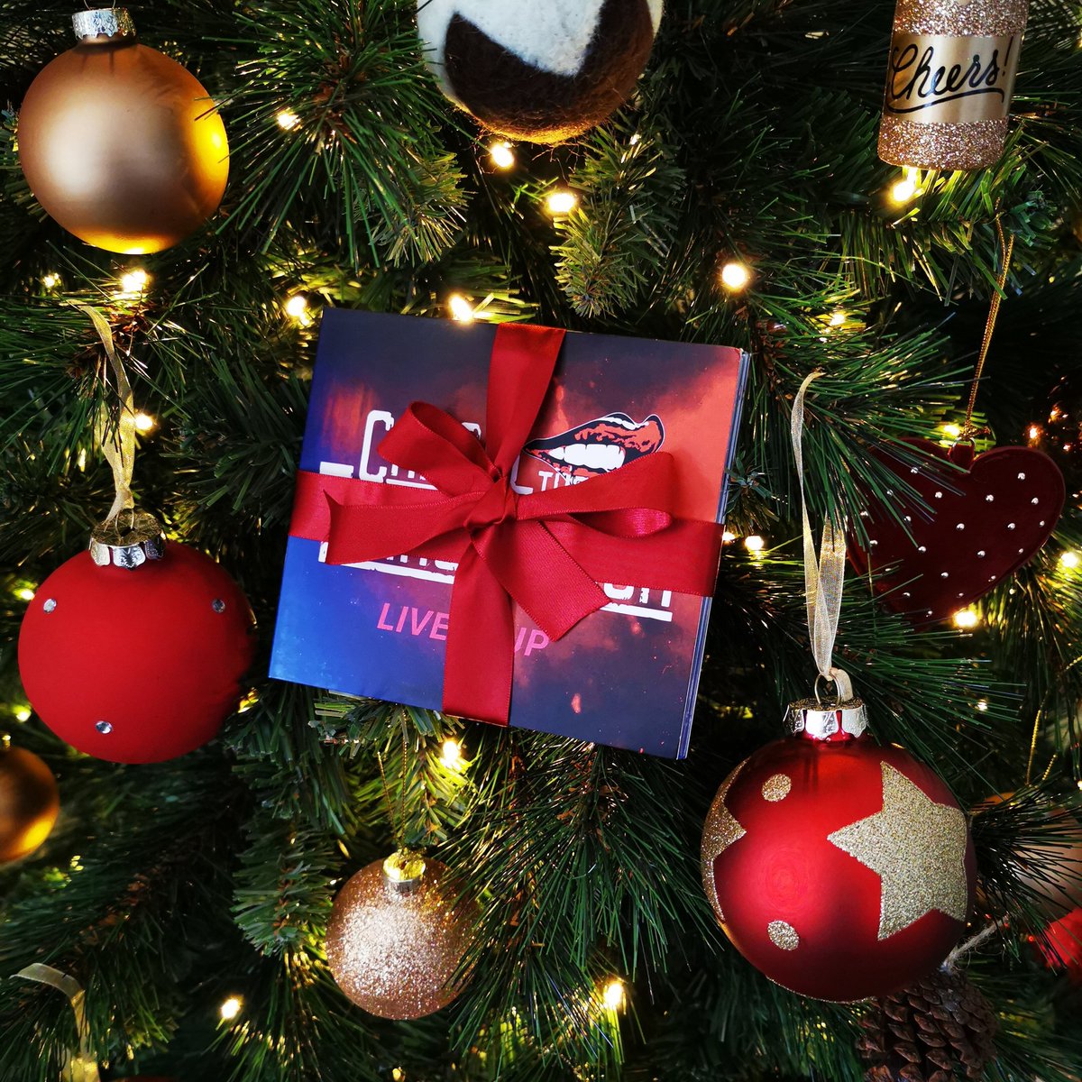 "Live It Up"...possibly the perfect Christmas gift? 😉