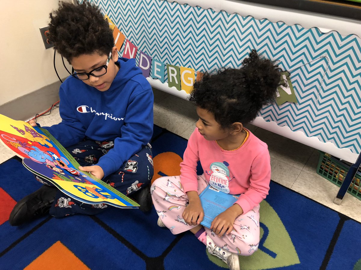 MissLyons3L's tweet photo. It was so exciting to meet our buddies in KR today!! @NMBerkley_NJ https://t.co/J0SrHaXEhI