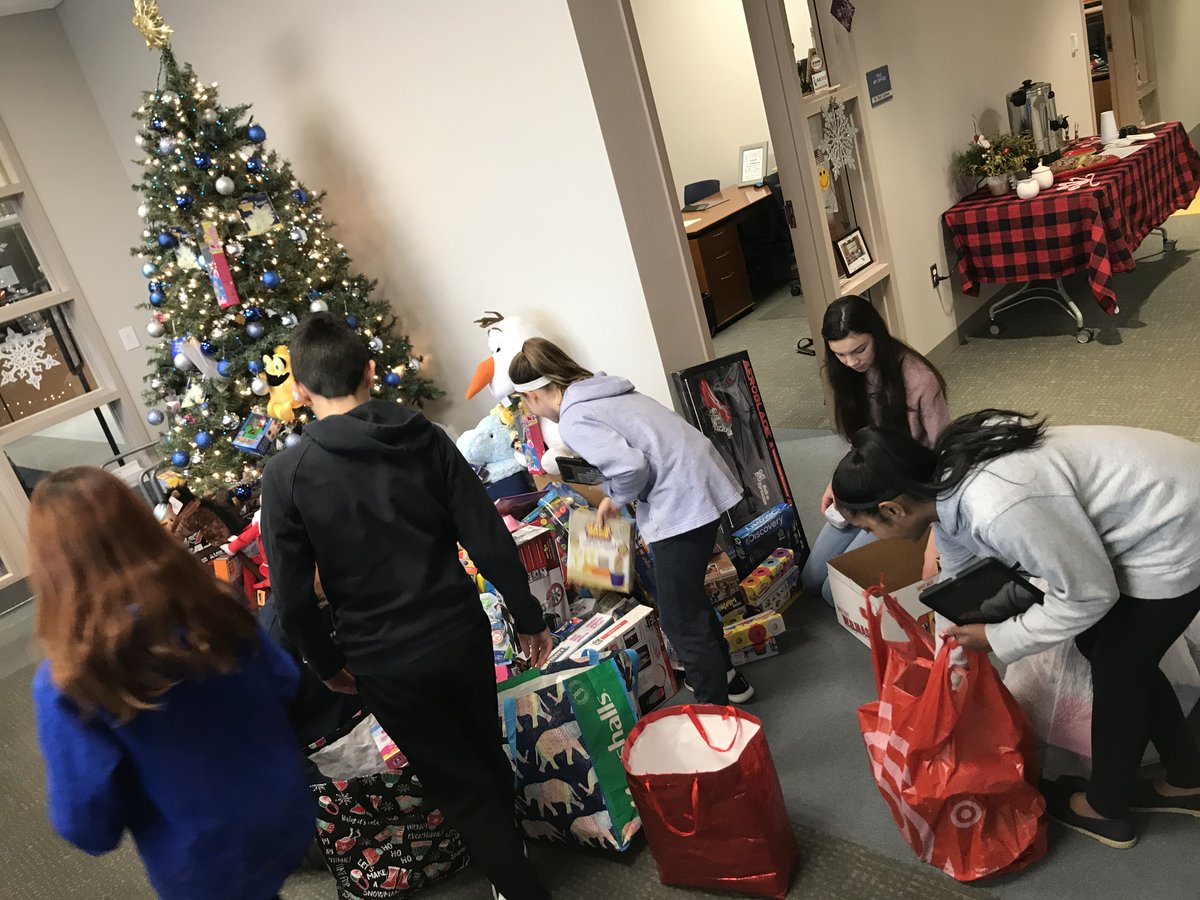 Another successful Toy Drive @AMSRockets - toys are off to Auburn Youth and Family Services - we hope this will make Christmas a little better for some kids in our community. Thank you to all who donated!