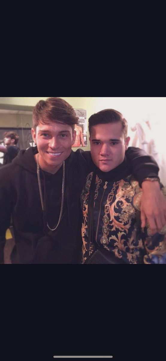 JKannoo's tweet image. 5 years ago was the 1st time I met my bro @JoeyEssex_ then he used me to model for his shop fusey. Never forget what you done G #loyality #iskey